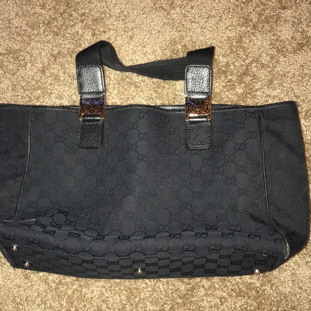 Authentic gucci bag